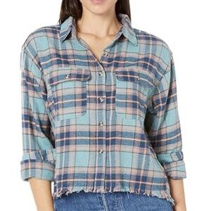 Lucky Brand Blue and Pink Plaid Cropped Button-Down Shirt